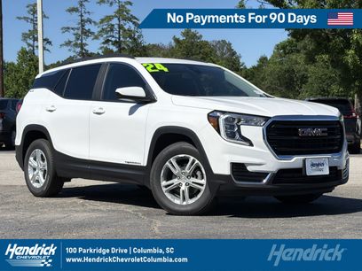 Used 2024 GMC Terrain SLE w/ Driver Convenience Package