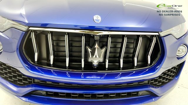 Used 2023 Maserati Levante GT AWD/4WD image 23