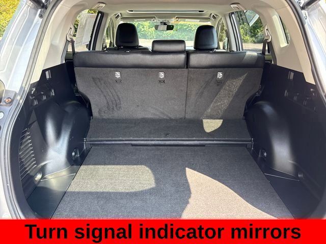 Used 2018 Toyota RAV4 Limited AWD/4WD image 50