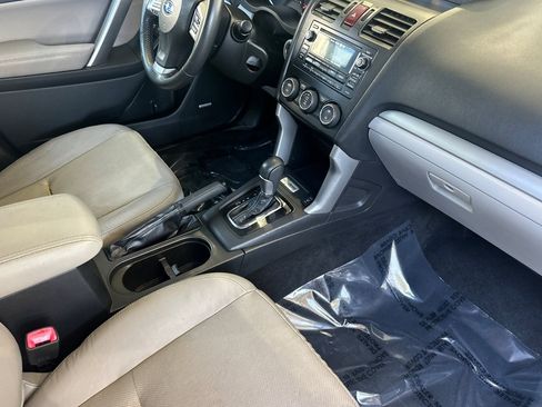 Used 2015 Subaru Forester 2.5i Touring w/ Protection Package #2 AWD/4WD image 18
