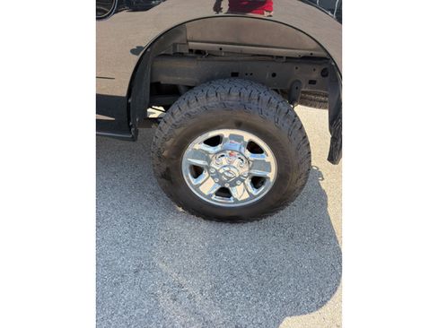 Used 2020 RAM 2500 Tradesman w/ Chrome Appearance Group AWD/4WD image 5
