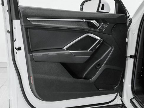 Used 2021 Audi Q3 2.0T Premium w/ Convenience Package image 41