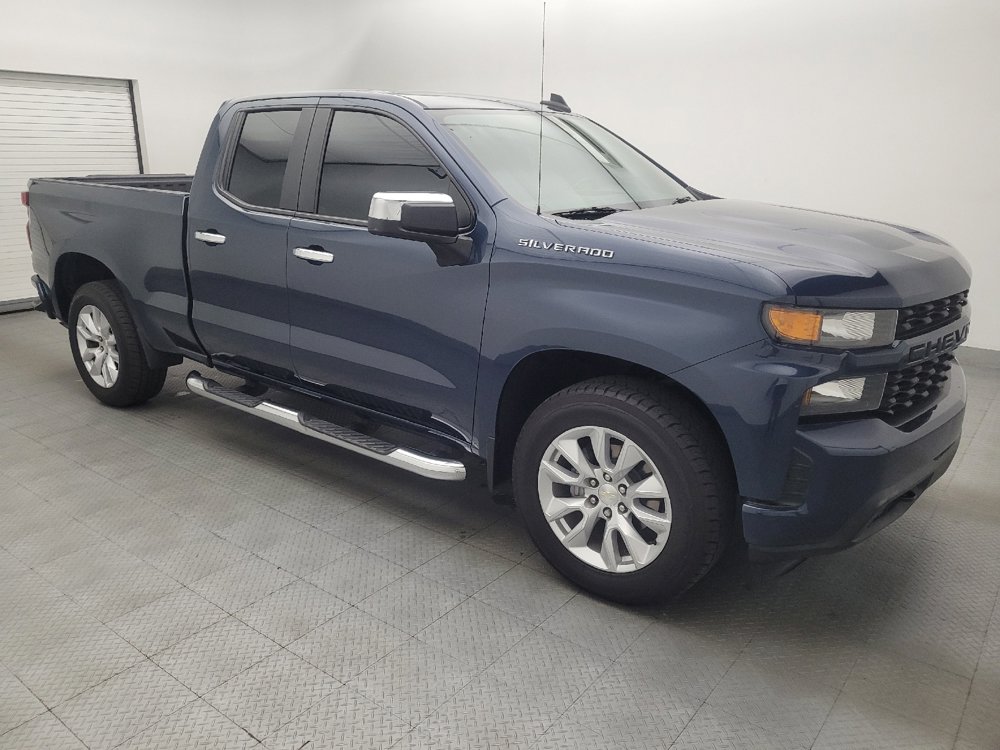 Used 2020 Chevrolet Silverado 1500 Custom w/ Custom Value Package RWD image 11