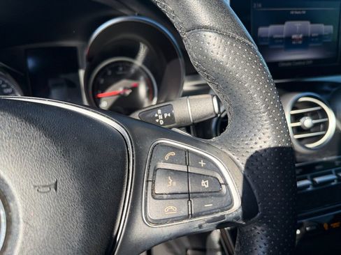 Used 2018 Mercedes-Benz GLC 300 image 19