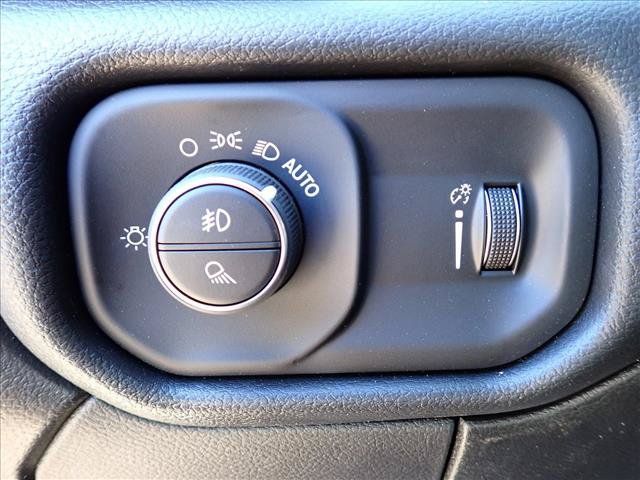 New 2026 RAM 2500 Tradesman AWD/4WD image 14