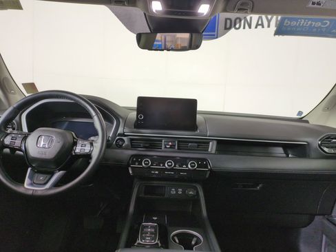 Certified 2024 Honda Pilot Elite image 22