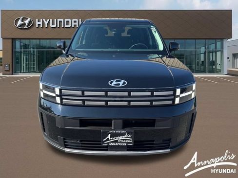 Used 2025 Hyundai Santa Fe SE FWD image 8