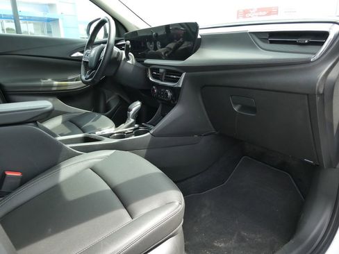 Certified 2024 Buick Encore GX Sport Touring w/ Comfort Package AWD/4WD image 15
