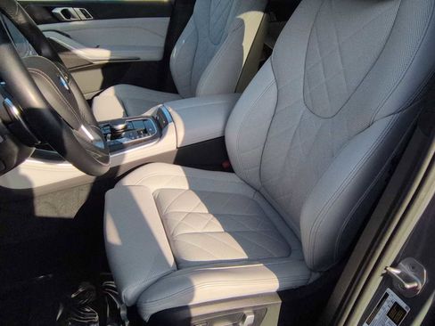 Used 2024 BMW X5 xDrive40i w/ Parking Assistance Package image 16