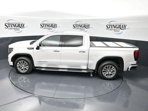 Used 2022 GMC Sierra 1500 Denali AWD/4WD image 21