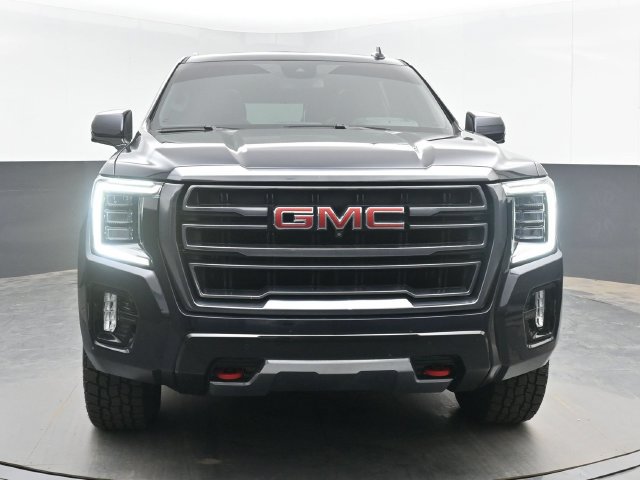 Used 2023 GMC Yukon AT4 w/ AT4 Premium Plus Package AWD/4WD image 3