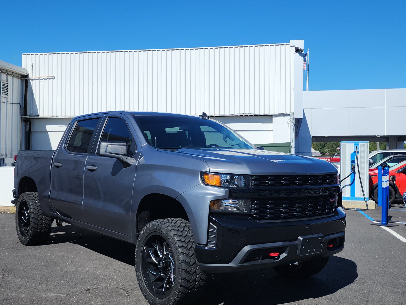 Used 2021 Chevrolet Silverado 1500 Custom Trail Boss AWD/4WD image 7