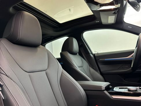 Certified 2023 BMW i4 eDrive40 w/ Premium Package RWD image 30