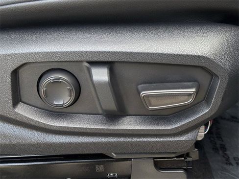 Used 2025 Toyota Tacoma TRD Pro image 33