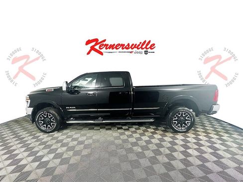 New 2026 RAM 2500 Limited w/ Towing Technology Group image 4