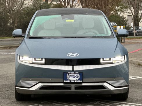 Used 2023 Hyundai Ioniq 5 Limited image 9