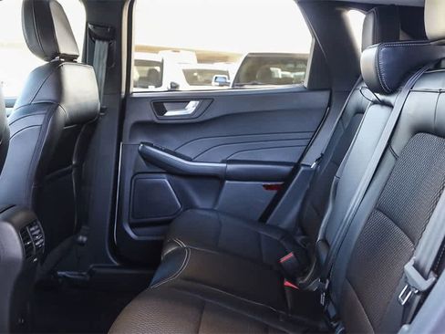 New 2025 Ford Escape SE w/ Class II Trailer Tow Package image 18