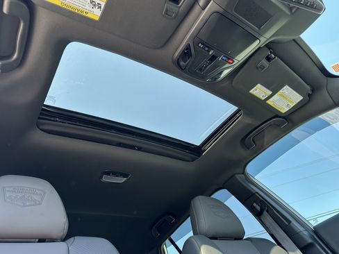 Used 2025 Subaru Outback Wilderness image 17