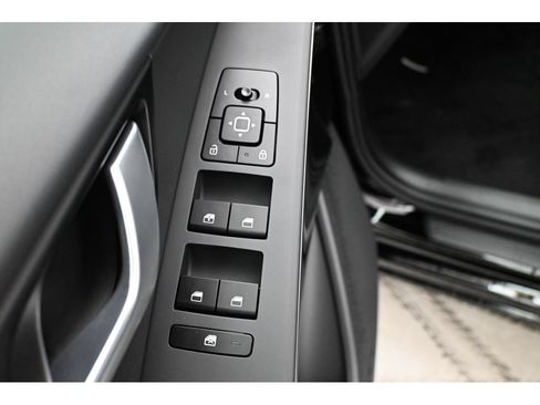 New 2026 Kia Niro Wind w/ Wind Preserve Package FWD image 16