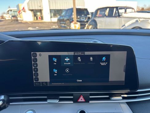 Certified 2023 Hyundai Elantra Limited w/ Cargo Package image 22