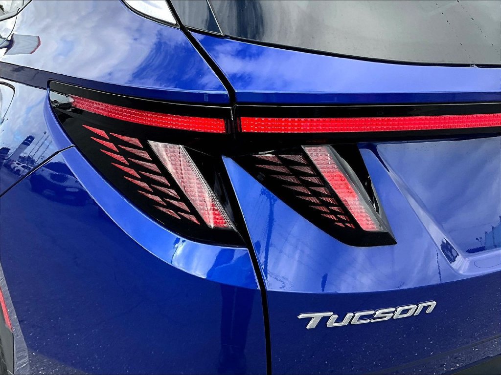Certified 2024 Hyundai Tucson Limited AWD/4WD image 27