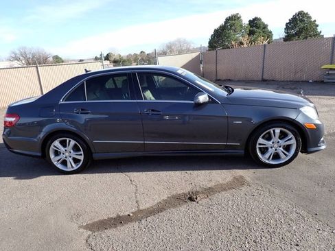 Used 2012 Mercedes-Benz E 350 4MATIC Sedan image 5
