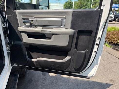 Used 2014 RAM 5500 Tradesman w/ Power & Remote Entry Group AWD/4WD image 27