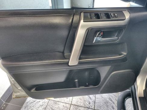 Used 2017 Toyota 4Runner SR5 image 13