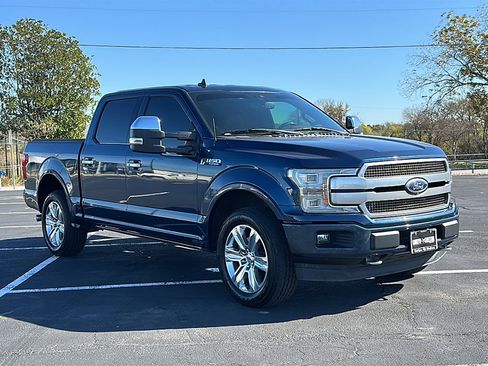 Used 2018 Ford F150 Platinum w/ Equipment Group 701A Luxury image 10