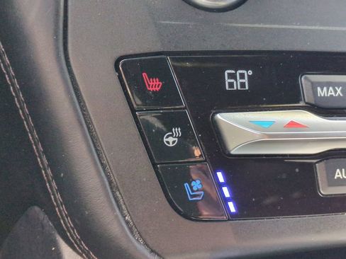 Used 2020 Ford Explorer Platinum image 24