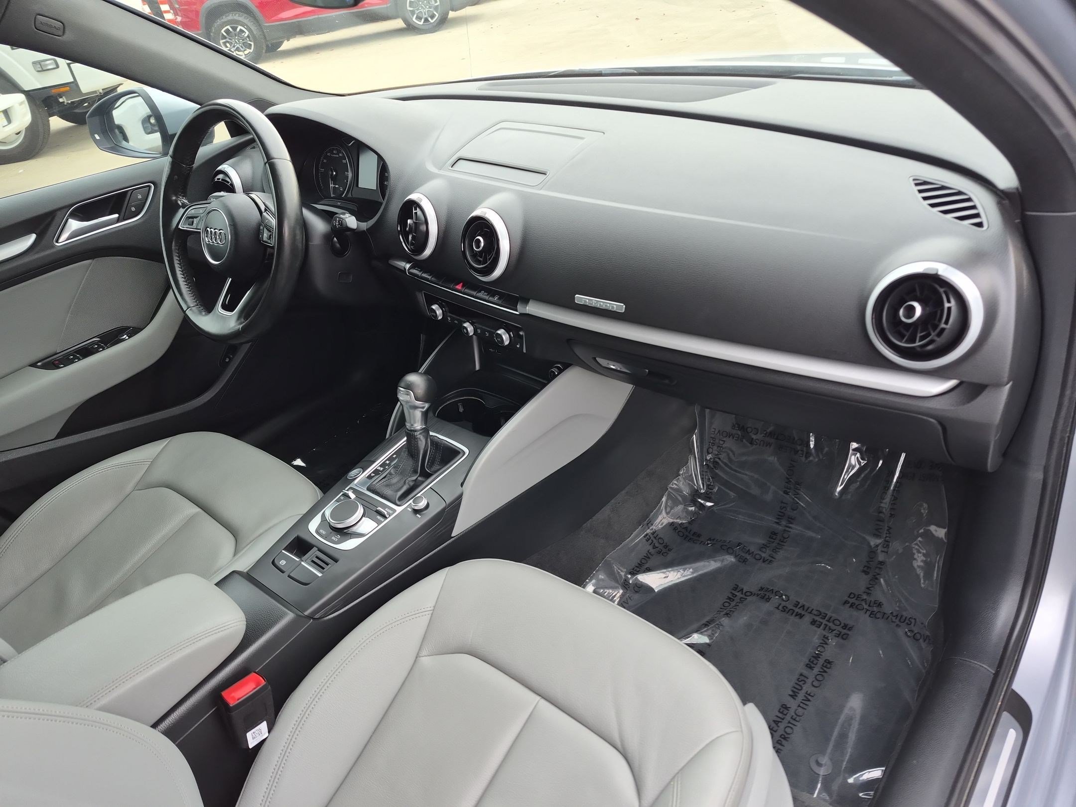 Used 2017 Audi A3 e-tron Premium FWD image 31