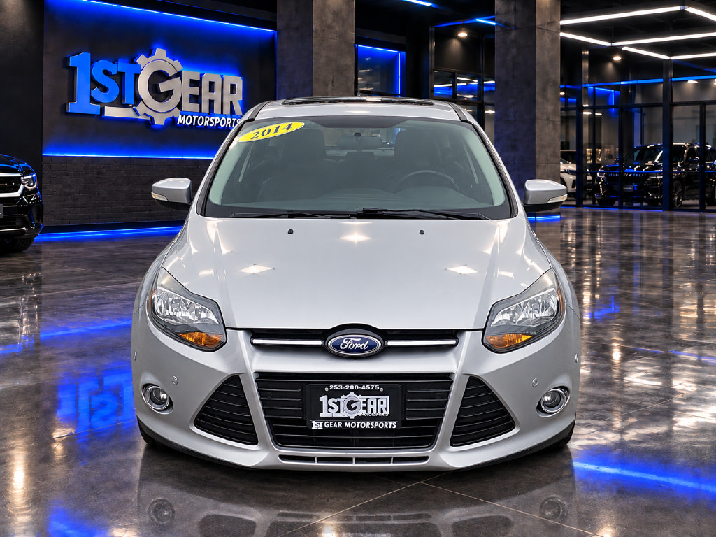 Used 2014 Ford Focus Titanium FWD image 3