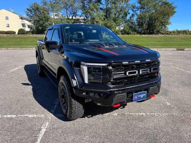 Used 2026 Ford F150 Raptor w/ Equipment Group 803A Raptor R AWD/4WD image 3