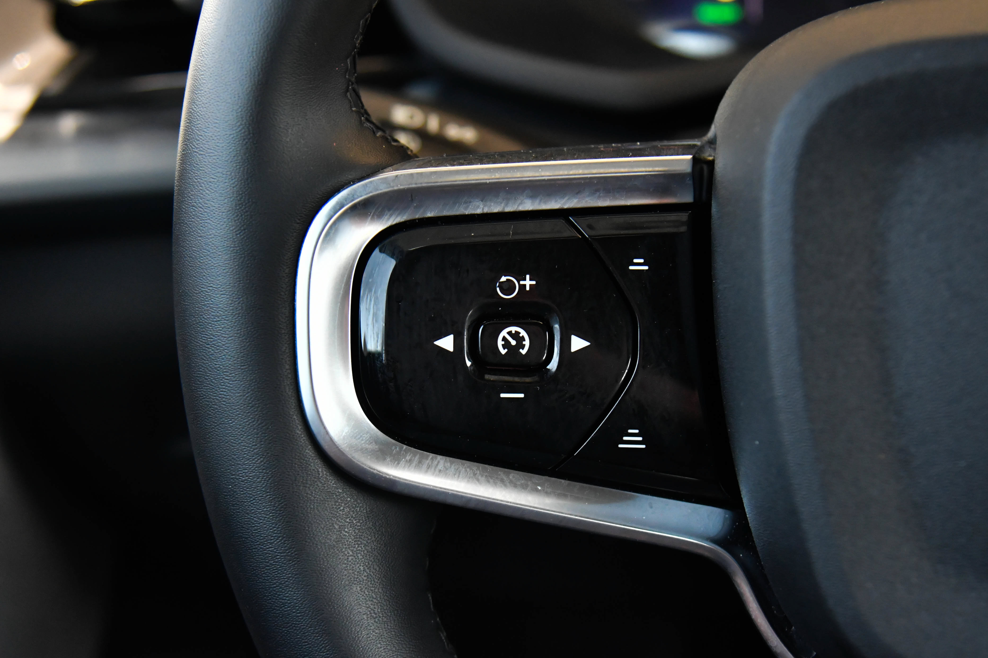 Used 2024 Polestar Polestar 2 RWD image 37