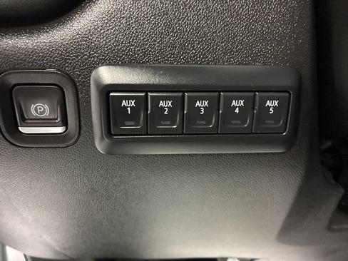 Used 2024 Chevrolet Silverado 3500 W/T w/ WT Convenience Package AWD/4WD image 19