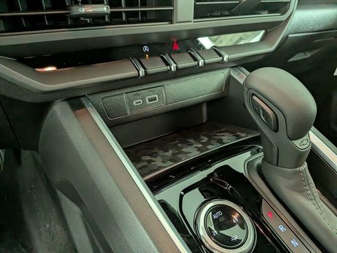 New 2025 Chevrolet Colorado W/T w/ Advanced Trailering Package image 22