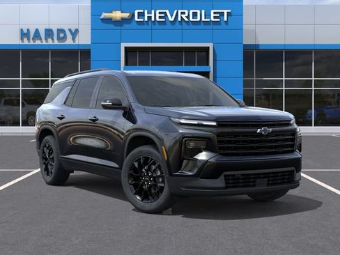 New 2026 Chevrolet Traverse LT w/ Midnight/Sport Edition FWD image 7