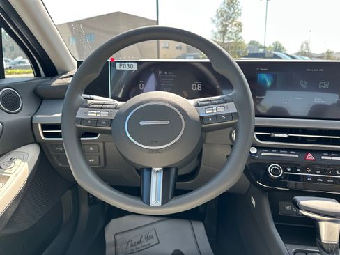 New 2025 Hyundai Sonata SE image 18