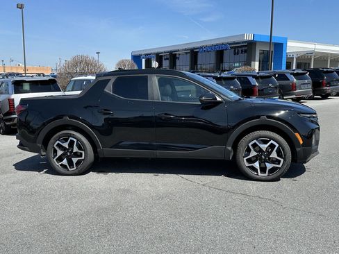 Used 2023 Hyundai Santa Cruz Limited image 9