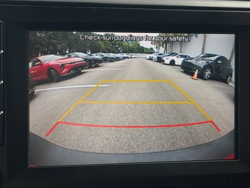 Certified 2021 Kia Soul LX FWD image 35