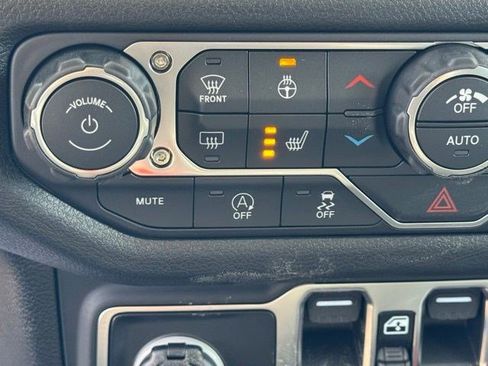 New 2026 Jeep Gladiator Sport AWD/4WD image 20