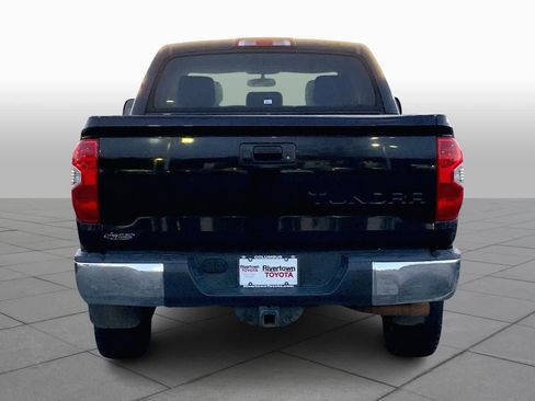 Used 2015 Toyota Tundra SR5 image 4