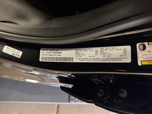 Used 2022 RAM 1500 Big Horn image 31