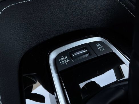 New 2026 Toyota Corolla SE FWD image 22