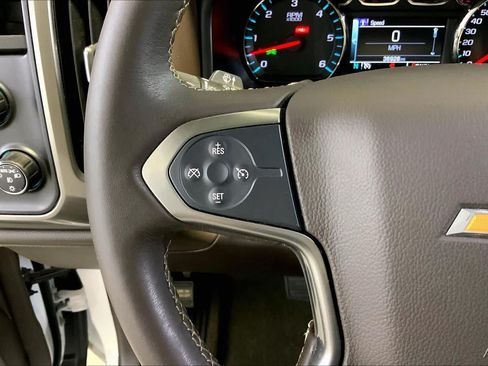 Used 2018 Chevrolet Silverado 1500 LTZ AWD/4WD image 23