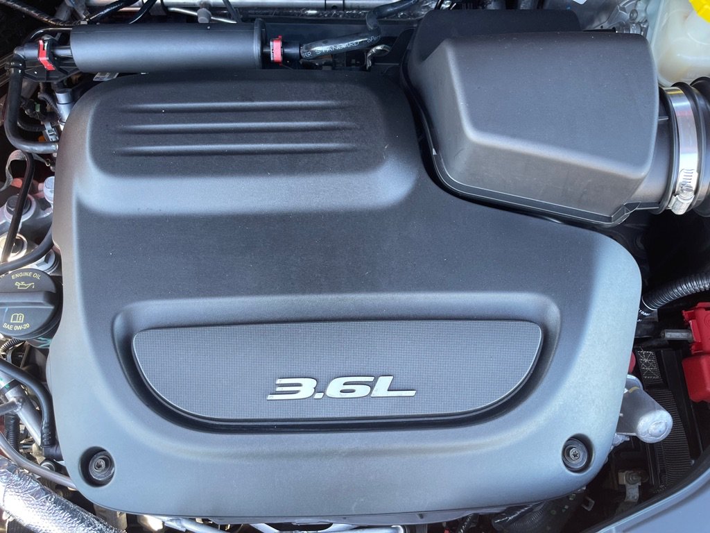 Used 2018 Chrysler Pacifica Touring-L w/ Premium Audio Group FWD image 25