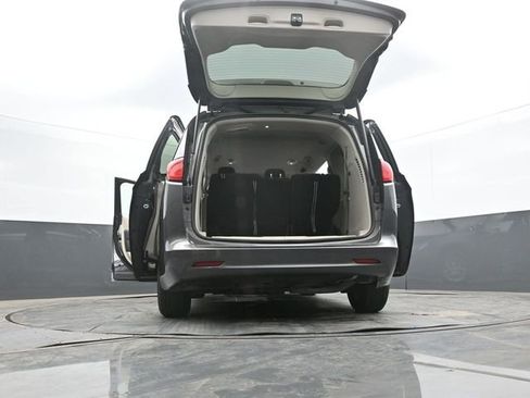 Used 2023 Chrysler Voyager LX FWD image 66