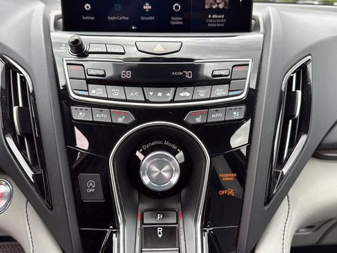 Used 2019 Acura RDX AWD w/ Advance Package image 35