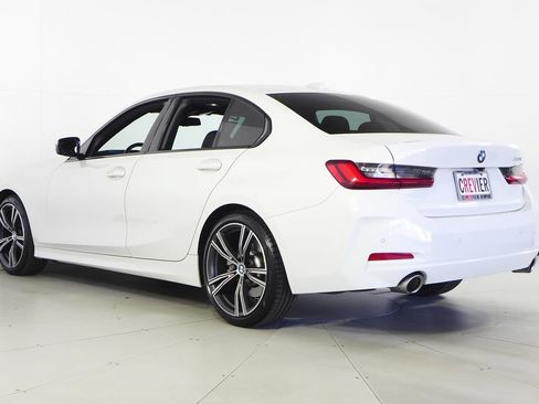 Used 2023 BMW 330i Sedan w/ Driving Assistance Package RWD image 9