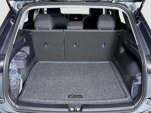 New 2025 Volkswagen Tiguan S image 27